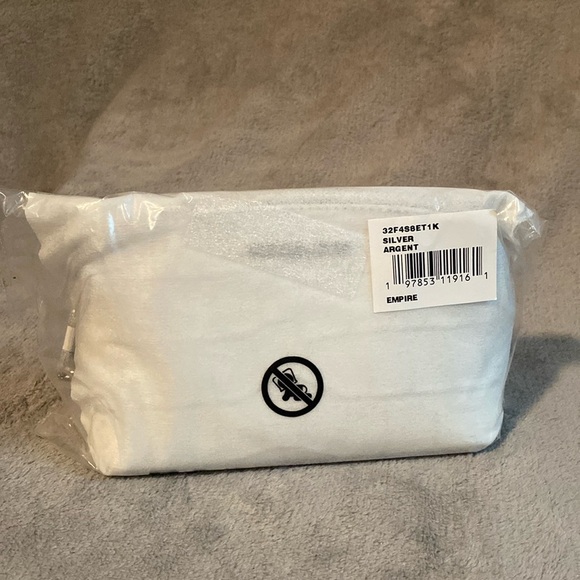 🩶MICHAEL KORS🩶Empire Small Metallic Crocodile Embossed Leather Travel Pouch - Picture 2 of 8